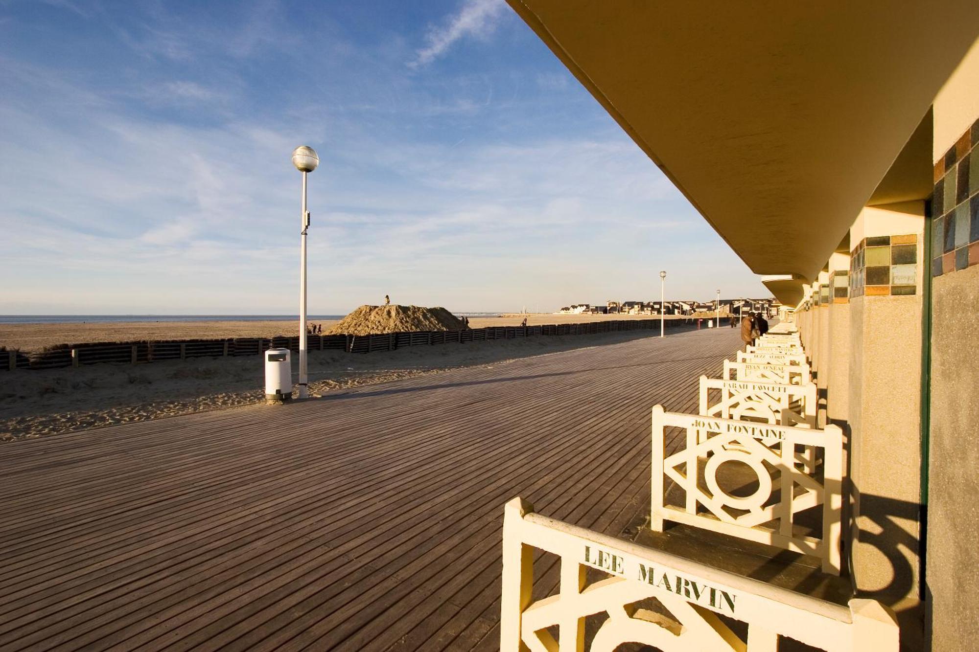 Ibis Budget Cabourg Dives Sur Mer Екстериор снимка