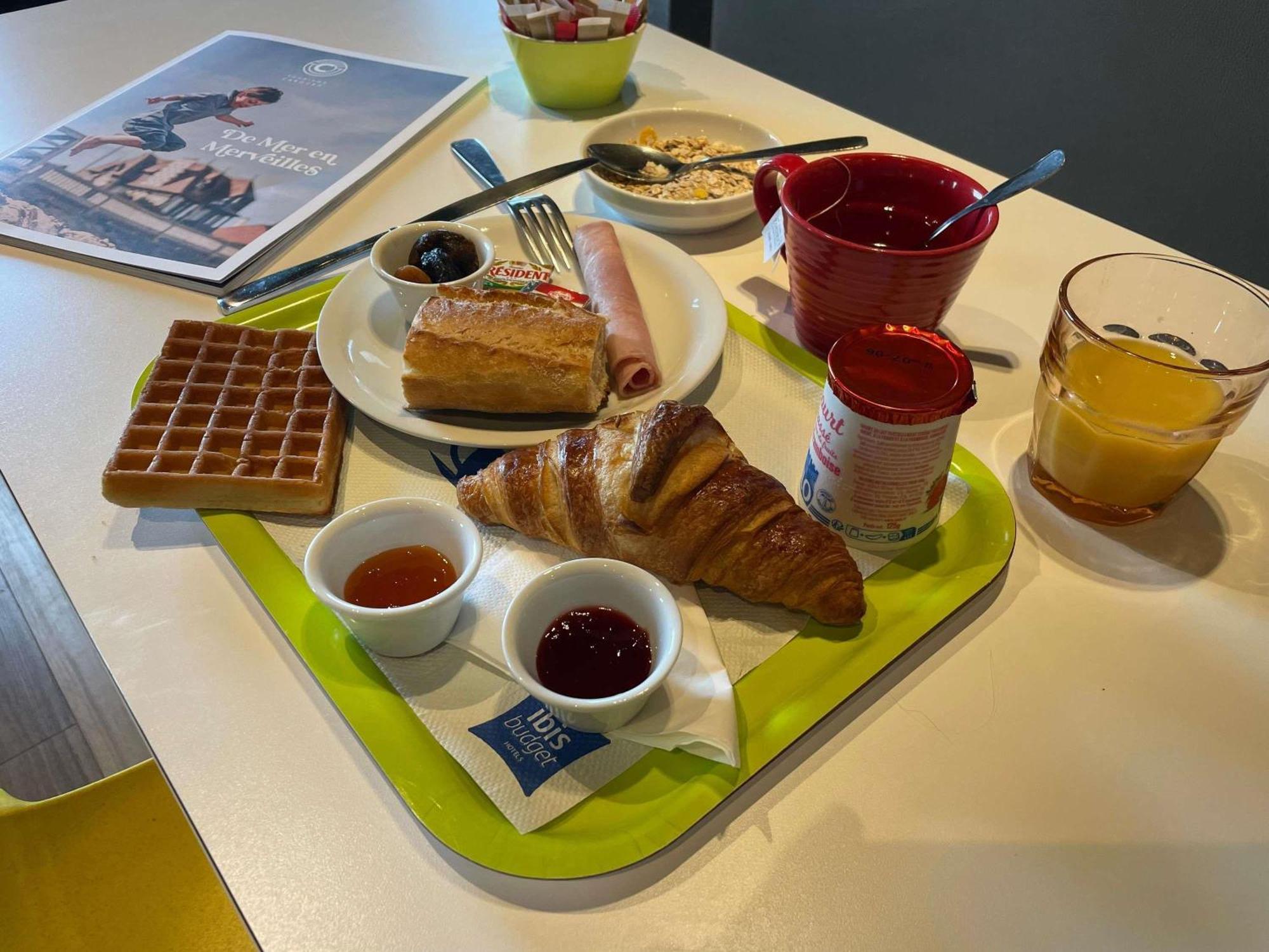Ibis Budget Cabourg Dives Sur Mer Екстериор снимка